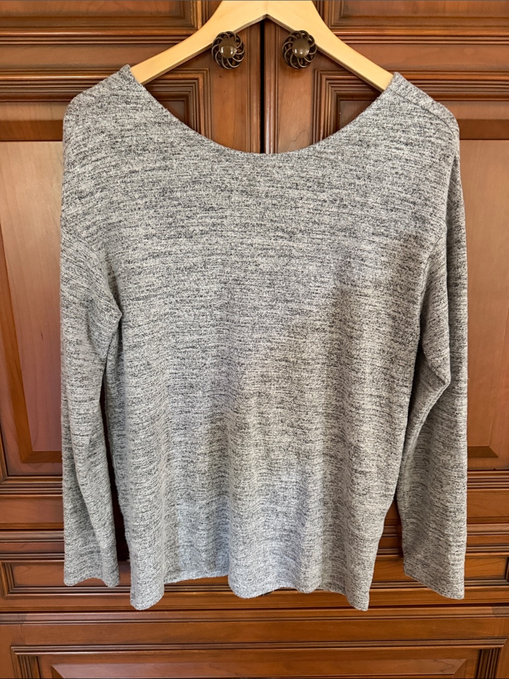 Banana Republic Gray Scoop Neck Knit Sweater